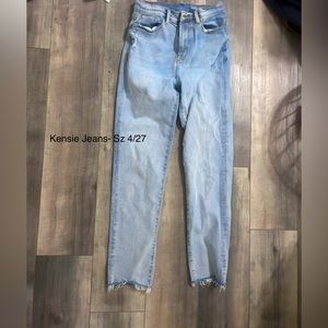 Kenzie Size 4 Jeans